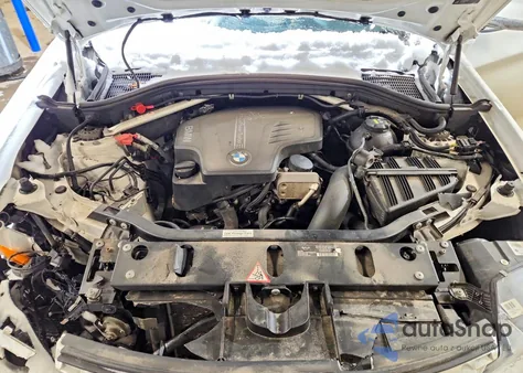 2015 BMW X3 xDrive28I z USA, uszkodzony, nr VIN 5UXWX9C54F0D59394